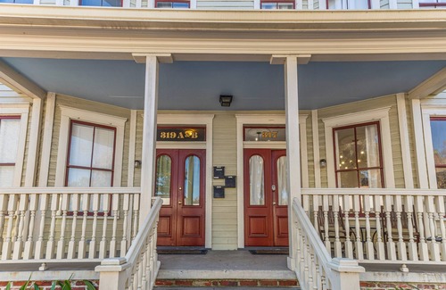 Dixon Park Casa | Victorian Townhouse in Savannah!