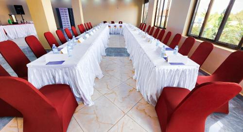 Kireka Hotel | Victors Valley Hotel