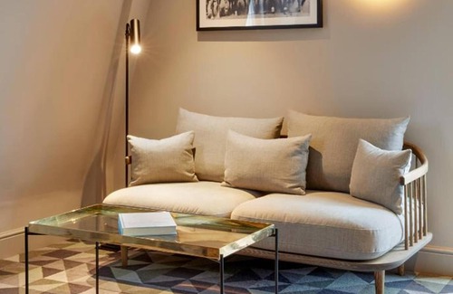 Chinatown Hotel | Victory House Leicester Square