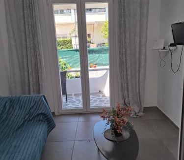 Scala Apartamento | Victory's house, 3min walk to Skala's sandy beach