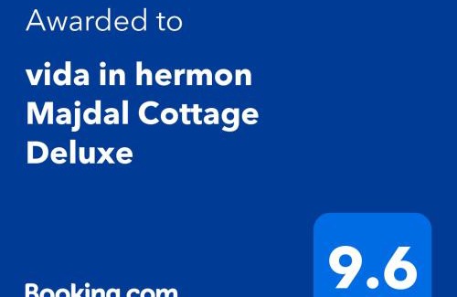 Majdal al-Shams Cama Y Desayuno | Vida Bhermon 1, one wood Cabin