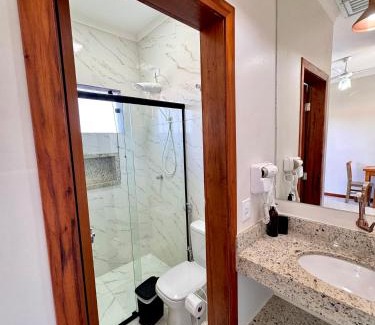 Pedra Verde Apartamento | Vida Boa Ubatuba Flats - Apê a 200m da praia do Lázaro!