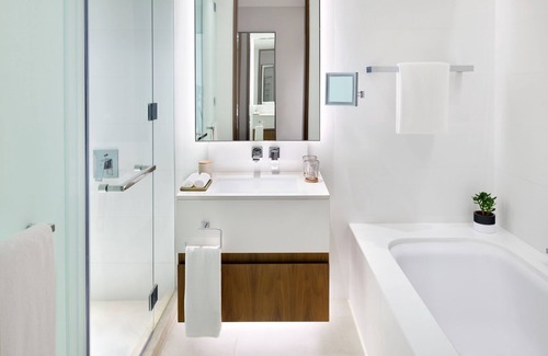 Dubai Hotel | Vida Emirates Hills