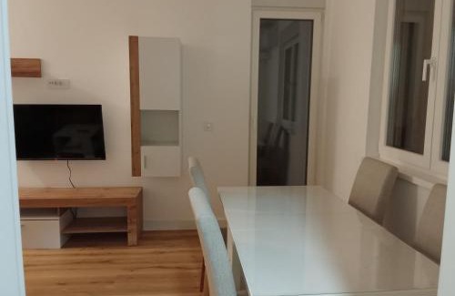 Sremska Mitrovica Apartamento | Vida
