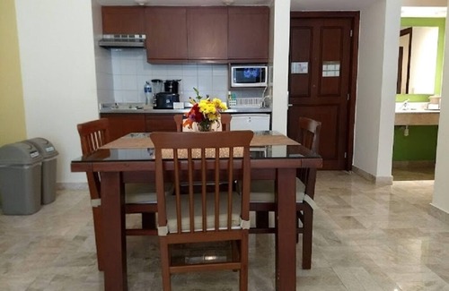Puerto Juarez Complejo | VIDANTA-2 Bed 2 Bath Grand Mayan-A resort Jungle Paradise Built for Luxury!