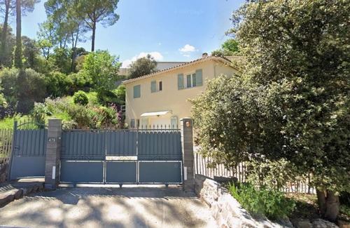 Vidauban Casa | Vido bene Gîte au calme entre terre et mer. A 4 km des commerces et rivière .