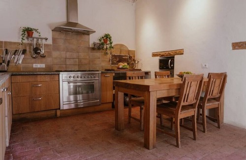 Casola Valsenio Otro | Vidovina: Farmhouse with Pool - 7 bedrms/22 beds