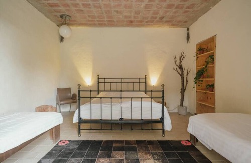 Casola Valsenio Otro | Vidovina: Forest Farmhouse with Pool