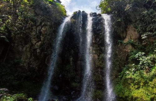 Baños de Agua Santa Apartamento | viejos tiempos