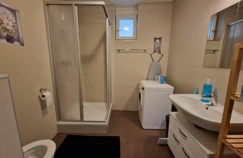 Donaustadt Apartamento | Vienna Danube Garden Apartment 22