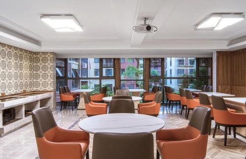 Yongding Hotel | Vienna International Hotel Zhangjiajie Tianmen Mountain