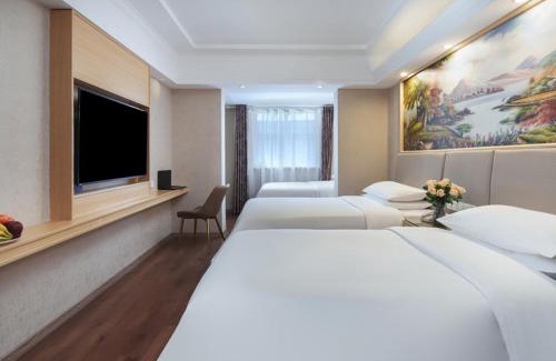 Changjiang County Hotel | Vienna International Hotel Jingdezheng People Square