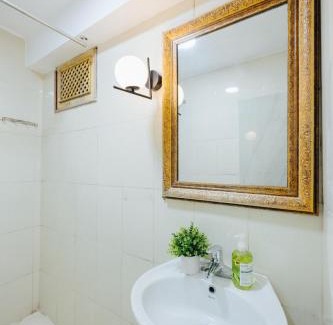 Hang Bai Apartamento | VietHOME - 102 Spacious Studio w Kitchen FREE Laundry