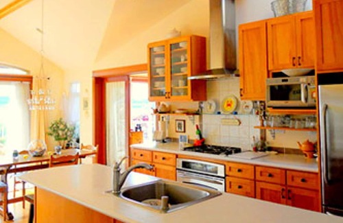 Clinton Casa | The View Cottage for 3 Sunlight SeaScape Whidbey