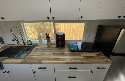 Winter Haven Apartamento | View Container 5*Centrally Located*Private Bed/Bath
