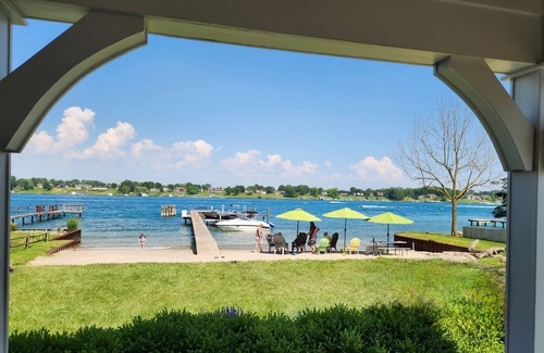 St. Clair Apartamento | Ver cargueros en el St. Clair River!
