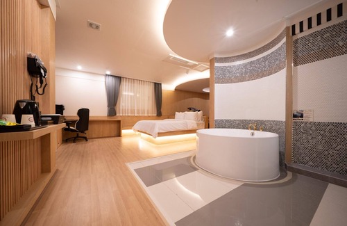 Chunghung Hotel | Gwangju Gentleman Motel
