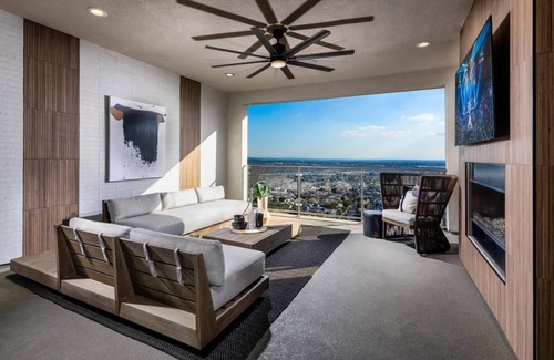 Montebello Casa | View House, New Built with Gym and Pool