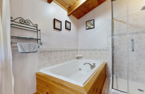 Boone Casa | View Paradise