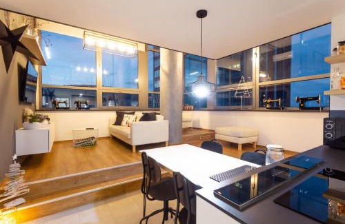 Zlin Apartamento | View Skyscraper Bata - loft XL