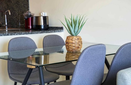 Olhos D'Agua Apartamento | View Waves Apartment | Pool and Sea View & Tennis Court
