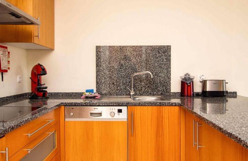 Olhos D'Agua Apartamento | View Waves Apartment | Pool and Sea View & Tennis Court