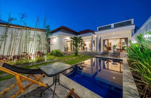 Umalas Villa | Viewbali 2- Modern Villa with Stunning Rooftop Views