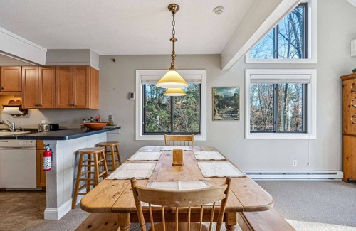 West Hartford Condominio | Views, AC, and Family Fun | Kingswood 12E