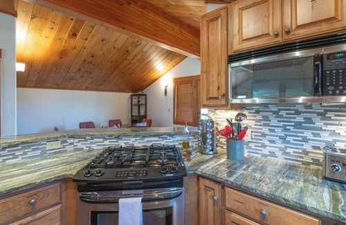 Crested Butte South Casa | Views, Convenience, and Easy Access Abound - SUPER CLEAN