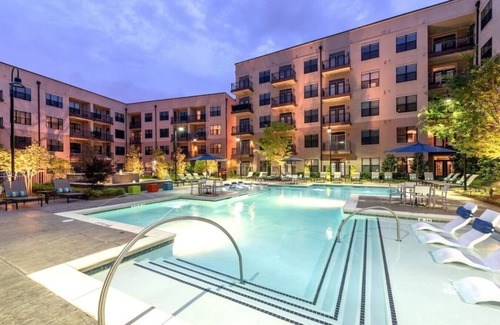 Atlantic Station Area Apartamento | Views From West Midtown