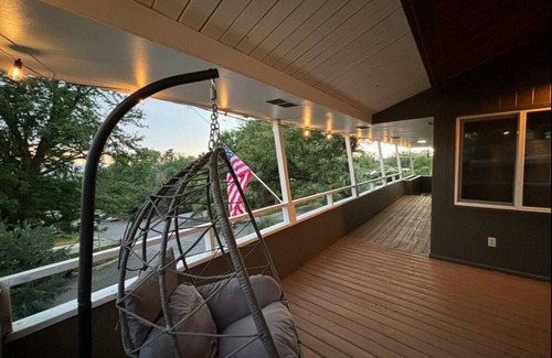 Rimrock Casa | Views in the 406