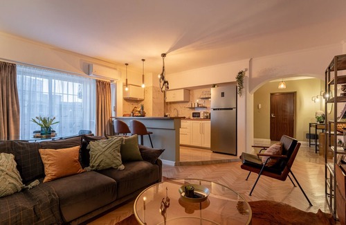 Bucharest City-Centre Apartamento | Bagheera and Mowgli