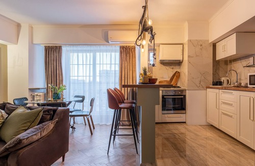 Bucharest City-Centre Apartamento | Bagheera and Mowgli