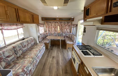 Fallbrook Casa | Views of vineyards and the Santa Margerita river Weekly and monthly discounts