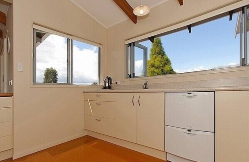 Whitianga Cabaña | Vistas en Rimu - Whitianga Holiday Home