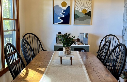Ellijay Cabina | Views - Updated Cabin on Walnut Mountain- Pet Friendly