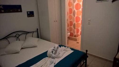 Milos Casa | Vigles