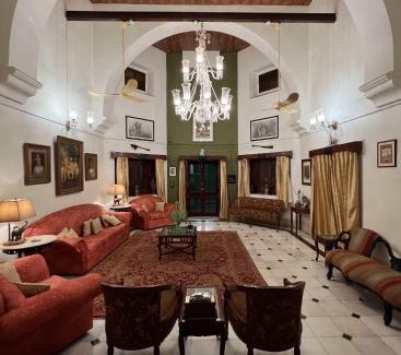 Ajmer Casa | Vijai Mahal - A Colonial Homestay