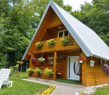 Laktasi Casa | Vikendica Anastasija
