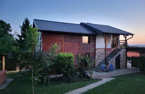 Banja Luka Casa | VIKENDICA GARFILD SA BAZENOM i SAUNOM BANJA LUKA