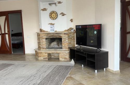 Moldova Apartamento | Vila ,Квартира на земле с террасой