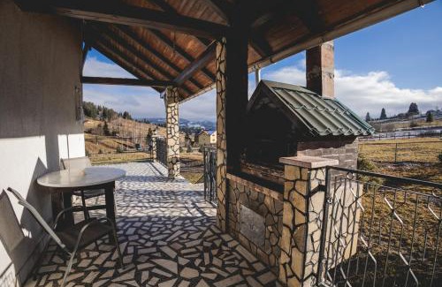 Sarisor Casa | Vila Ancuța