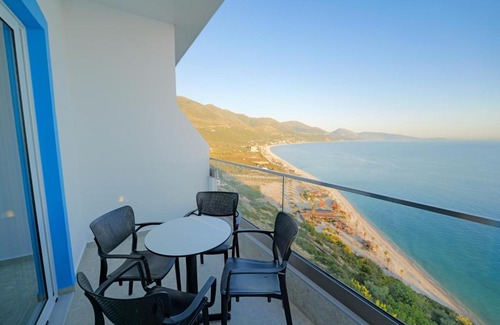 Qeparo Apartamento | Vila Bana