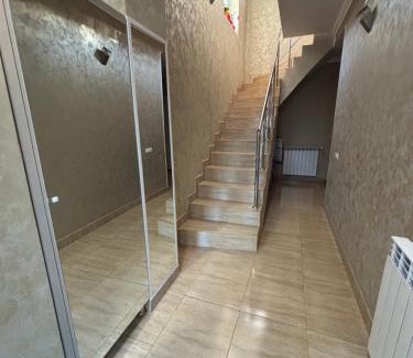 Jibert Casa | Vila Costin - camere de închiriat
