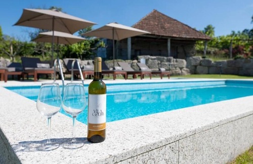 Beijos Otro | Vila Coura - Agroturismo