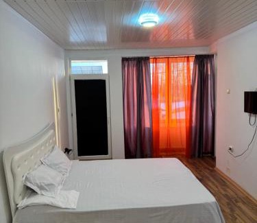 Murele Apartamento | Vila cu garsoniere