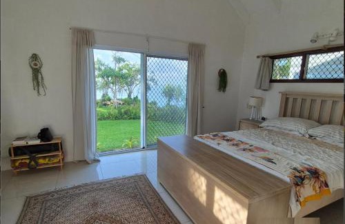 Mele Casa | Vila Del Mare Oceanfront Villas
