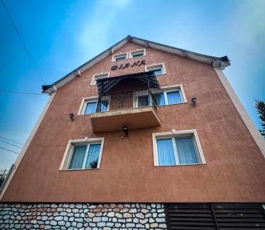 Vartop Casa | Vila Diana