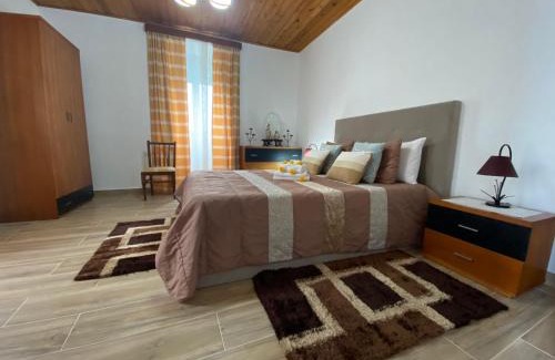 Nordeste Casa | Vila dos M´s