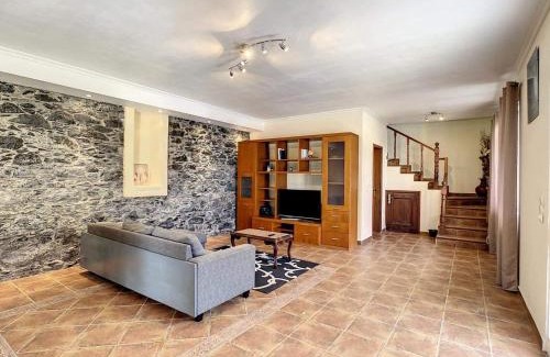 Prazeres Casa | Vila Feliz